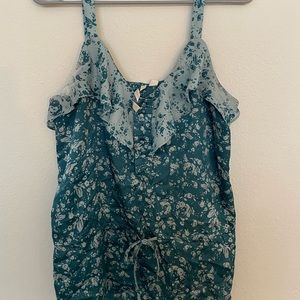 Dressy tank top from Lauren Conrad size M